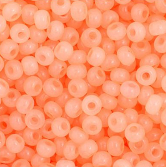 Czech Seed Bead 11/0 Vial Pearl Peach AB apx23g