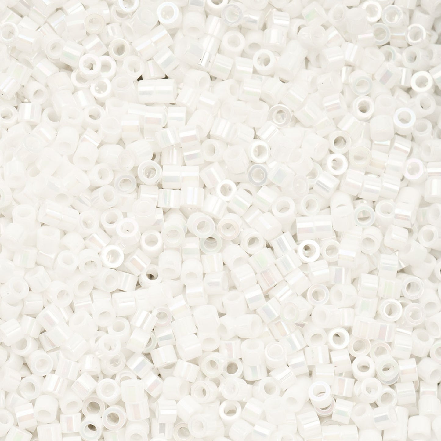 Cylin Bead 11/0 25g Bag White Pearl AB