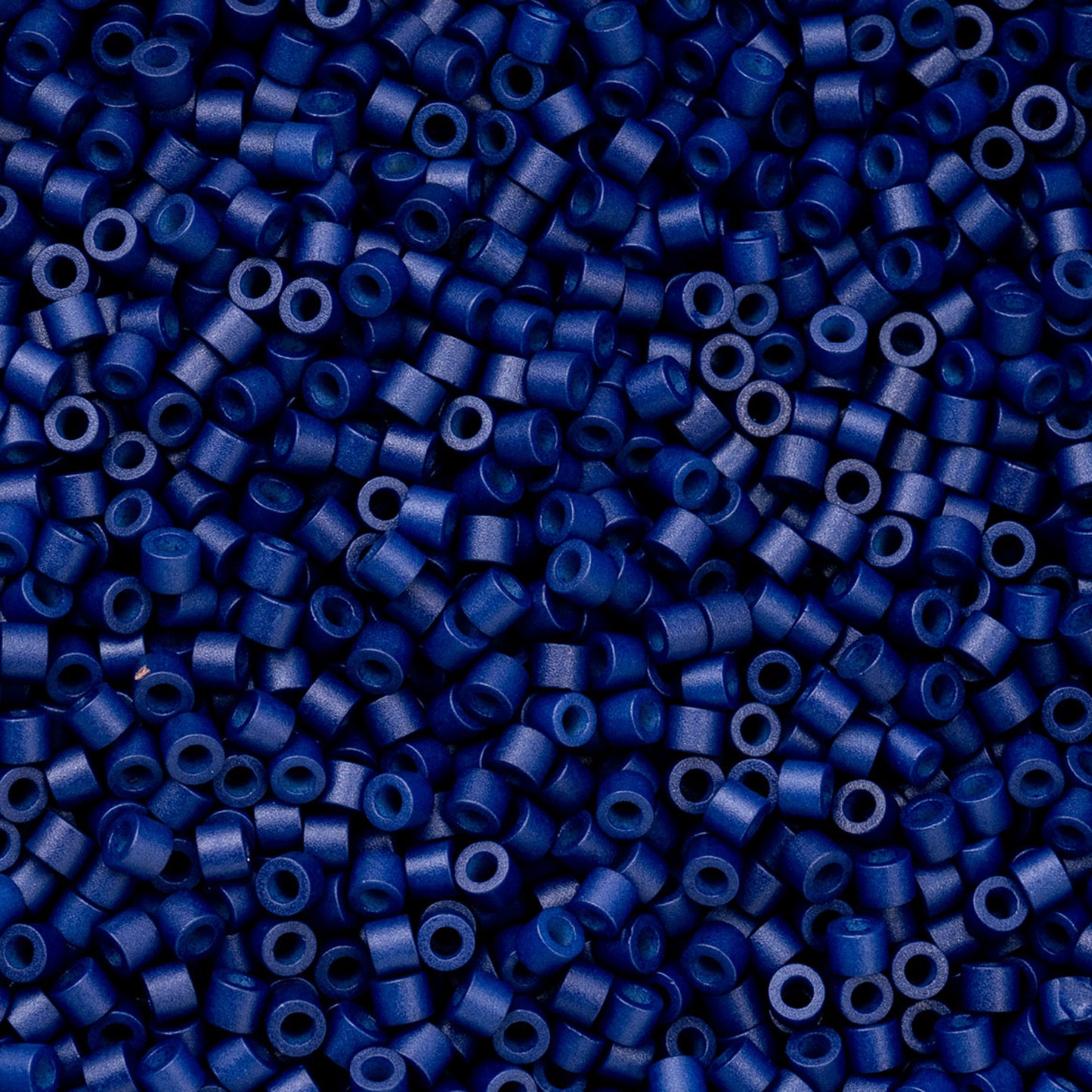 Cylin Bead 11/0 25g Bag Opaque Cobalt Blue