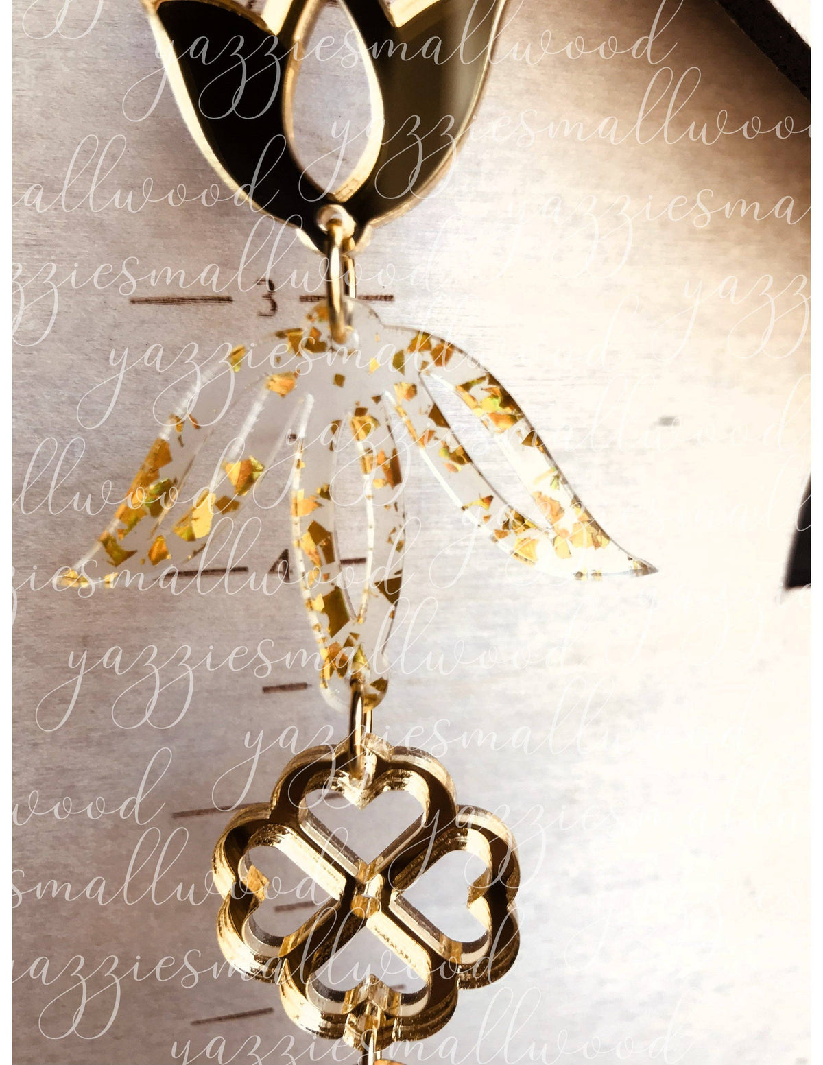 yazziesmallwood - Whimsical Florals XL earrings: Gold Mirror Flake