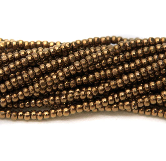 CZ Seed Bead True Cut Bronze 11/0 (FULL HANK)
