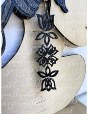 yazziesmallwood - Tulip Floral Powwow XL earrings: Black Matte with silver findings