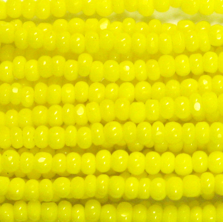 CZ Seed Bead True Cut Op LT Yellow 11/0 (FULL HANK)