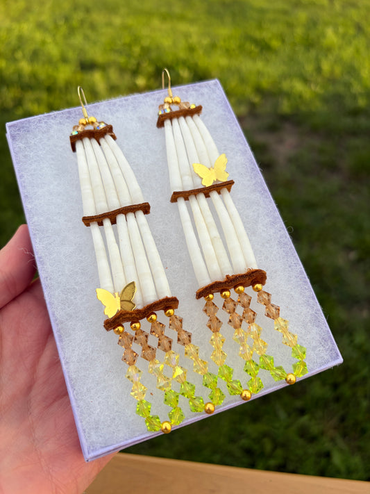 Light Green 2-Tier Dentalium Shell Earrings 🦋