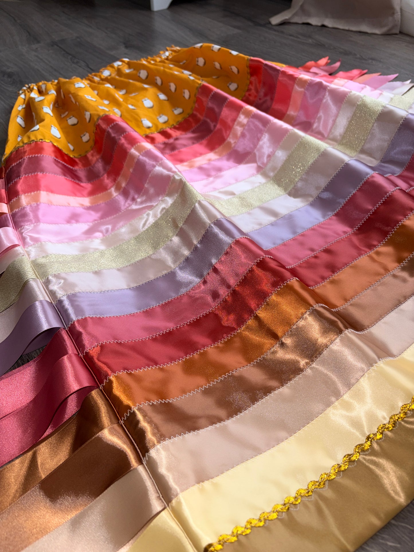Billy Werk - 2XL Sunset Ribbon Skirt