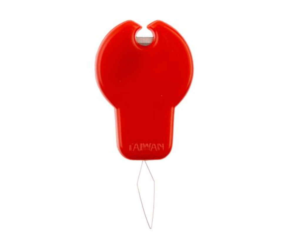 Needle Threader with Cutter 2pcs per Package