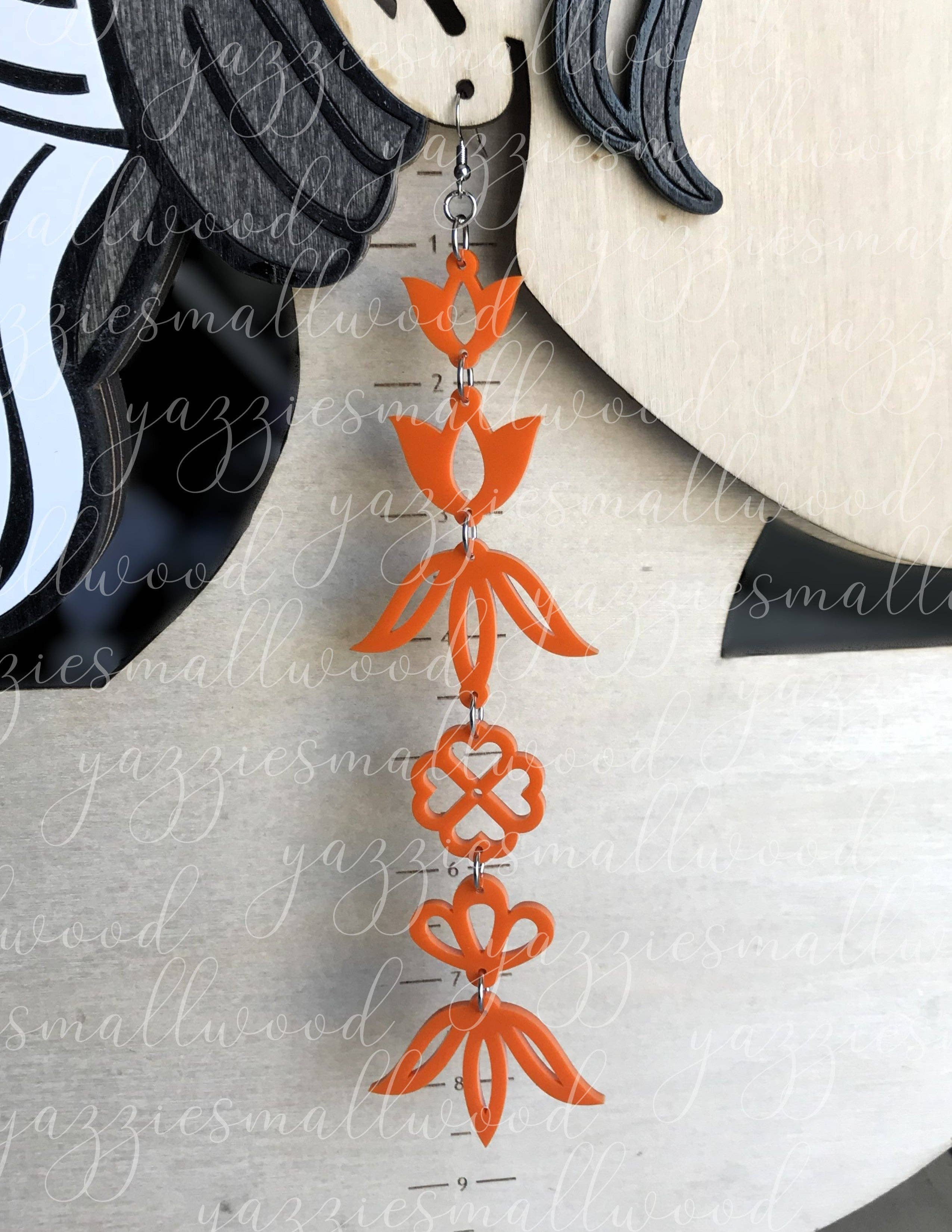 yazziesmallwood - Whimsical Florals XL earrings: Gold Mirror Flake